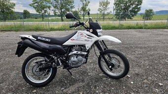 Suzuki DR 125 SM motard - 5