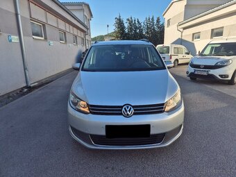 Volkswagen Touran 1,4TSI DSG 7 miestne - 5