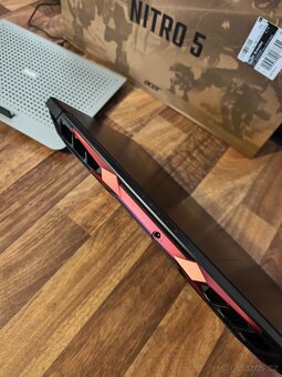 Herní notebook Acer Nitro 5 AN515-45, perfektní stav - 5