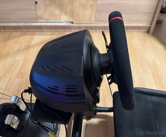 Thrustmaster T300 Ferrari Integral Racing Wheel Alcantara Ed - 5