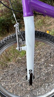 Woom 4 - kola 20", držák na lahev, přehazka 8st. - 5