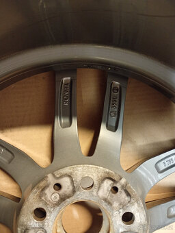 Originální disk R18 pro BMW G30 G31 styling 662M - 5