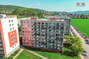 Prodej bytu 3+1, 73 m², Králův Dvůr, ul. Nad Stadionem - 5