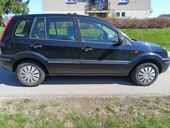 Ford Fusion 1.2; 55 kW | r.v. 2005 | Bez koroze | STK 03/27 - 5