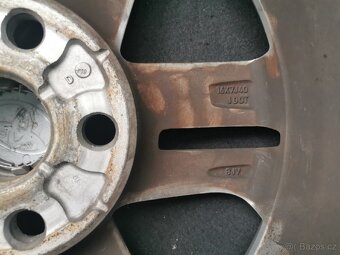 Alu kola original Toyota Auris, Corolla R16 7Jx16 5x114,3 - 5