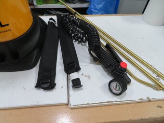 Nový postřikovač FERROX MESTO 3585G 10l - 5