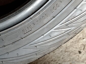 215/65/17 103h Nokian - zimní pneu 4ks - 5
