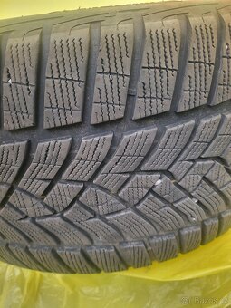 Zimni pneu Goodyear Ultragrip Perfomance 295 35 21 - 5