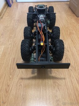 RC model Maz 537 8x8 v mierke 1/12 - 5