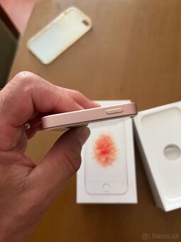 iPhone SE 16GB A1723 - 5