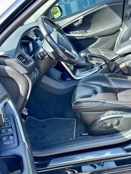 Volvo V 40 design - 5