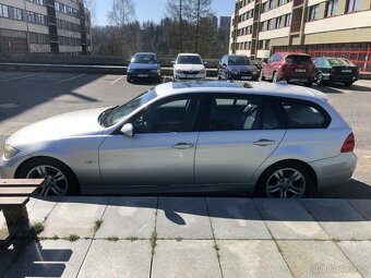 BMW e91 320d 120 kw - 5