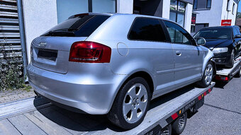 Vůz na náhradní díly Audi A3 8P 2009 BSE JHT LX7W - 5