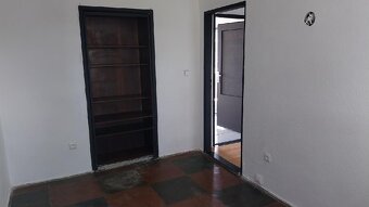 Prodej bytu 3+1 56 m², Sněhov u Malé Skály - 5