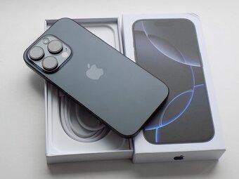 APPLE iPhone 16 Pro MAX 256GB Černý Titan - ZÁRUKA - 100%BAT - 5
