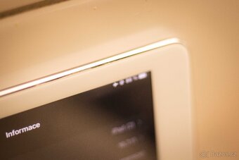 (Prodáno) iPad (5. generace), 128 GB - 5