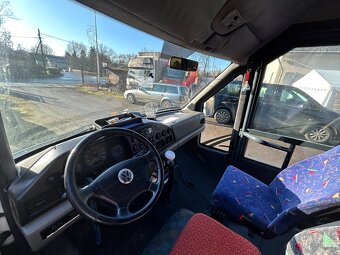 VW LT BUS 20+1 míst, rok 2002 na opravu - 5