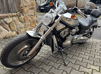 Harley - Davidson V-ROD - chrom, r.v. 2004 - 5