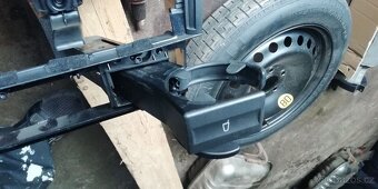 Náhradní díly Ford Mondeo 1.8 SCi 96kW MK3 - 5