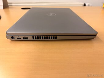 DELL Latitude  5510 + bezdrátová myš HP wireless mouse x4500 - 5
