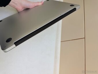 MacBook Air 13” (2017) - 5