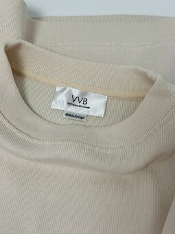 Svetr s pruhy Victoria Beckham - 5