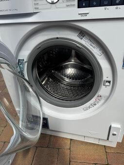 Vestavěná pračka ELECTROLUX PerfectCare 700 - NOVÁ - 5