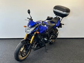 Yamaha FZ8 - 5