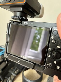 Sony ZV E10, 4/18-105mm - 5