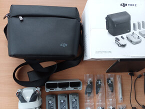 Téměř Nový dron DJI Mini 2 Fly Combo-plná verze-3 baterie - 5