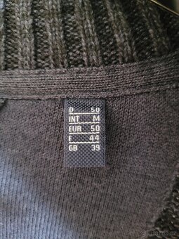 Modročerný pánský svetr na zip vel. M / 50 - 5