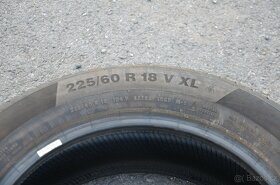 225/60 R18 Continental pěkné zimní pneu, č.334 - 5