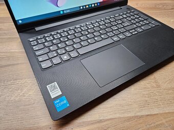 15,6" FHD_LENOVO V15 G3_i3-1215U_8GB_256GB SSD_WIN 11 - 5