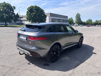 Jaguar f-pace - 5