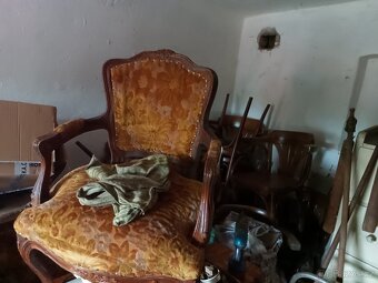 Starožitnosti. Nábytek. Komoda. Sedačka. Křeslo. Kočárek - 5