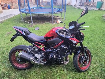 Kawasaki Z900 - 5