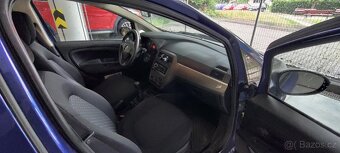 Prodám auto Fiat Punto - 5