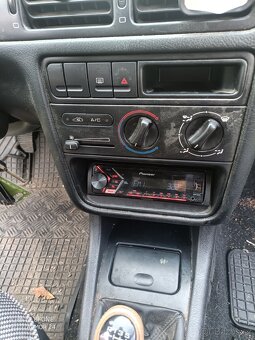 Peugeot 406 - 5