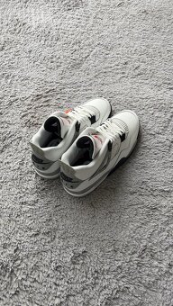 Air Jordan 4 White Cement 2025 - 5