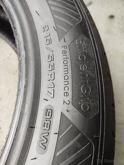 Letní 215/55 R17 98W Goodyear efficient grip - 5