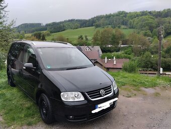 VW Touran 2,0 TDI Highline - 5