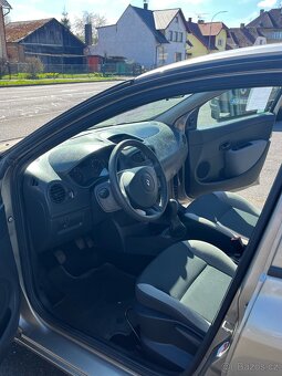 Renault Clio - 5