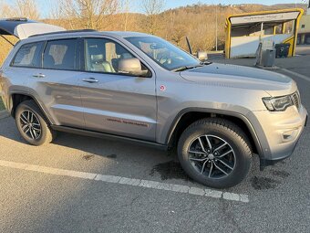 Prodám JEEP GRAND CHEROKEE TRAILHAWK 2018 v max.výbavě - 5