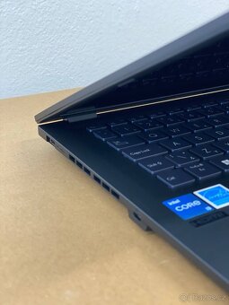 Notebook ASUS ExpertBook - i3/8GB/512GB/WIN11 PRO - 5