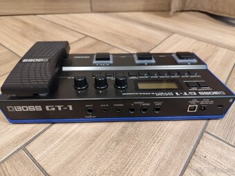 BOSS GT 01 - 5