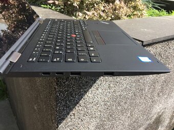 překlopná dotykovka Lenovo ThinkPad X1 Yoga - 5
