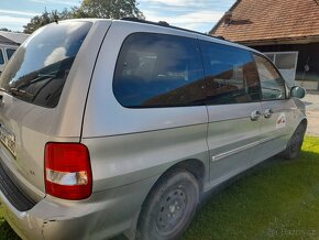 Kia Carnival 7 míst automat - 5