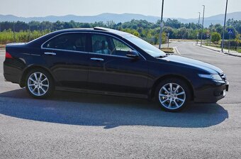 Honda Accord 2.4 benzín 140kw manual - 5