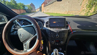 Osobní automobil Opel Insignia 2.0 combi - 5