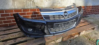 Opel Astra H, 04-09 xenon světla,nárazník,blatníky černá - 5